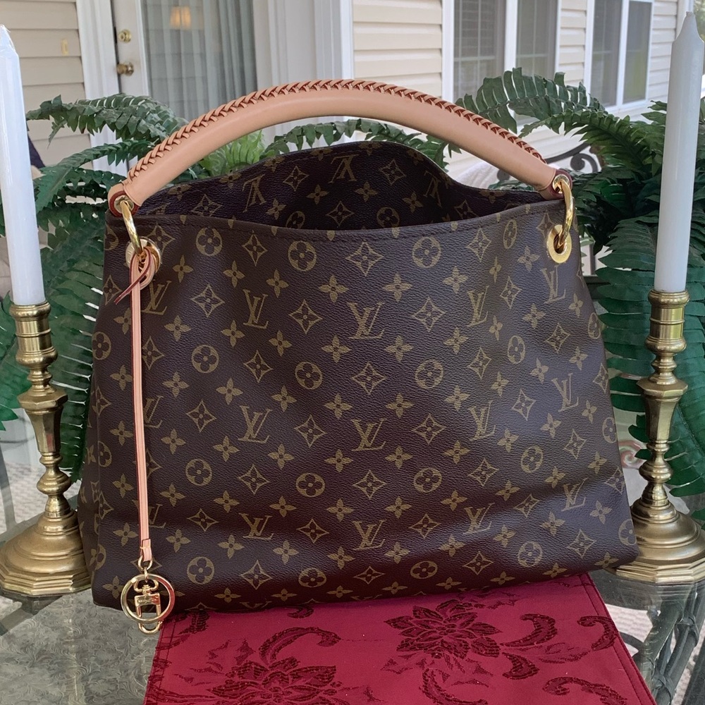 ❤️❤️BRAND NEW/TRADE🎊HP LV ARTSY MM